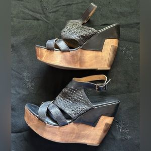 BED STU wood and leather platform sandal size 10